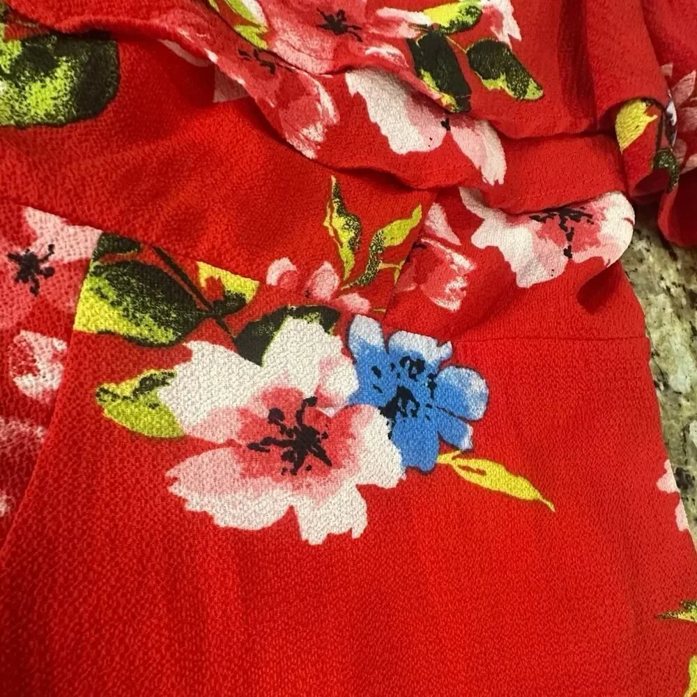 BOHO Summer Beach Tropical Red Floral Cold Shoulder Shorts Jumpsuit Size Medium